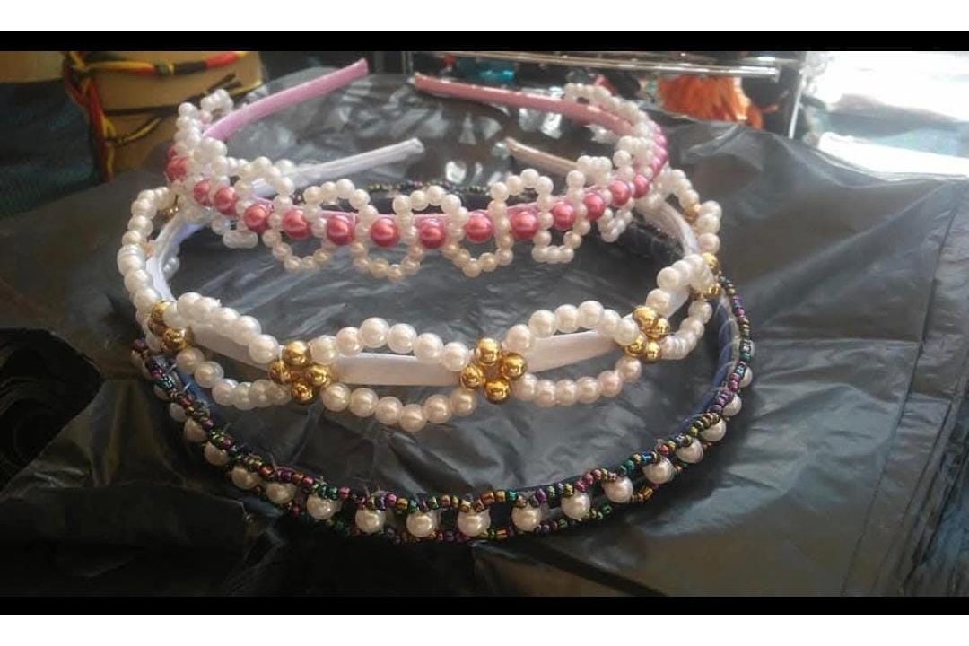 Diadema de Perlas Artesanales